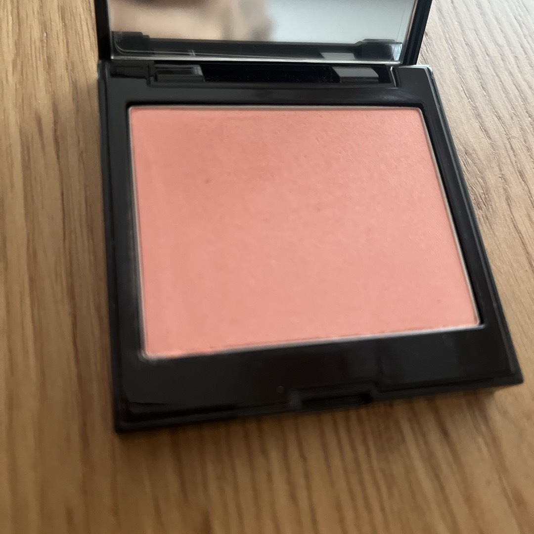 laura mercier(ローラメルシエ)のあさひ様専用　ローラメルシエ ブラッシュカラー インフュージョン 14 コスメ/美容のベースメイク/化粧品(チーク)の商品写真