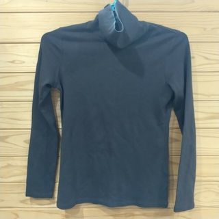 ユニクロ(UNIQLO)のユニクロ　レディース　ストレッチコットンタートルネックT(Tシャツ(長袖/七分))