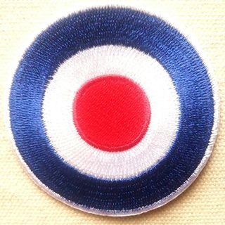 【送料込み】新品☆ザ・フー（The Who）ロゴマークのアイロンワッペン 大きめ(その他)