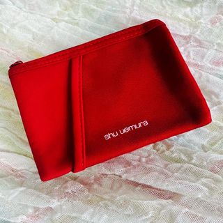 shu uemura - シュウウエムラ オリジナル レッドポーチ　新品未使用