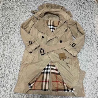 BURBERRY フード付きトレンチコート