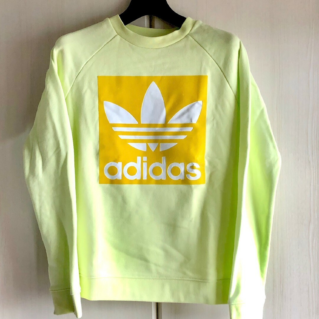 adidas(アディダス)のadidas Originals トレーナー 【購入時コメント不要です】 レディースのトップス(トレーナー/スウェット)の商品写真