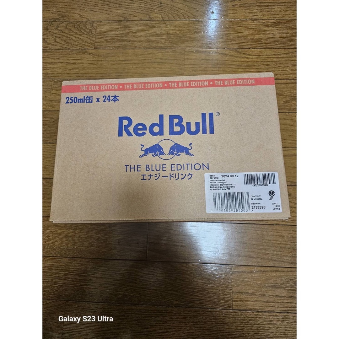 Red Bull(レッドブル)の★レッドブルRed Bull Blue Edition 1ケース24缶  食品/飲料/酒の飲料(ソフトドリンク)の商品写真