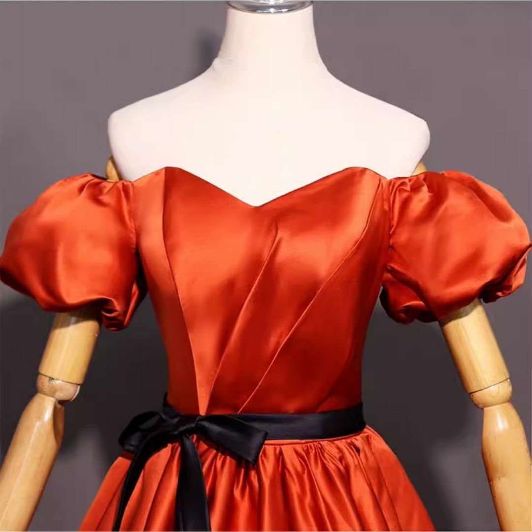カラードレス ステージドレス 半袖  ウェディングドレス 118R レディースのフォーマル/ドレス(ウェディングドレス)の商品写真