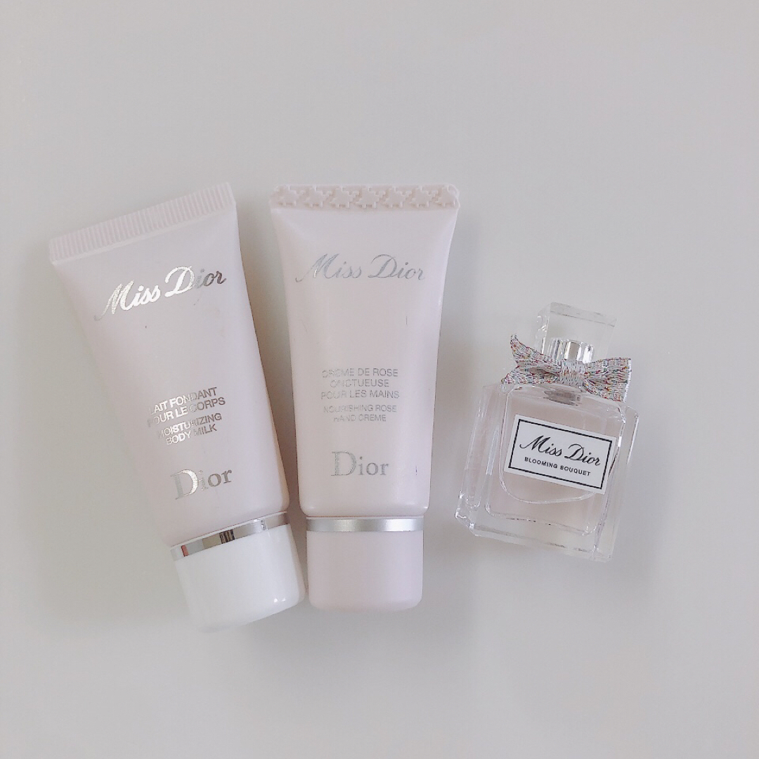 Dior(ディオール)のディオール ブルーミングブーケ 香水 ハンドクリーム ボディクリーム セット コスメ/美容の香水(香水(女性用))の商品写真