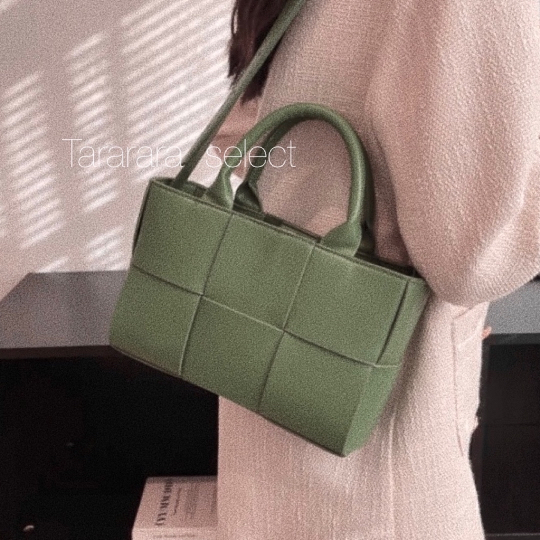 ●leather largeBraidedトートバッグ カーキ×green●本革 レディースのバッグ(トートバッグ)の商品写真