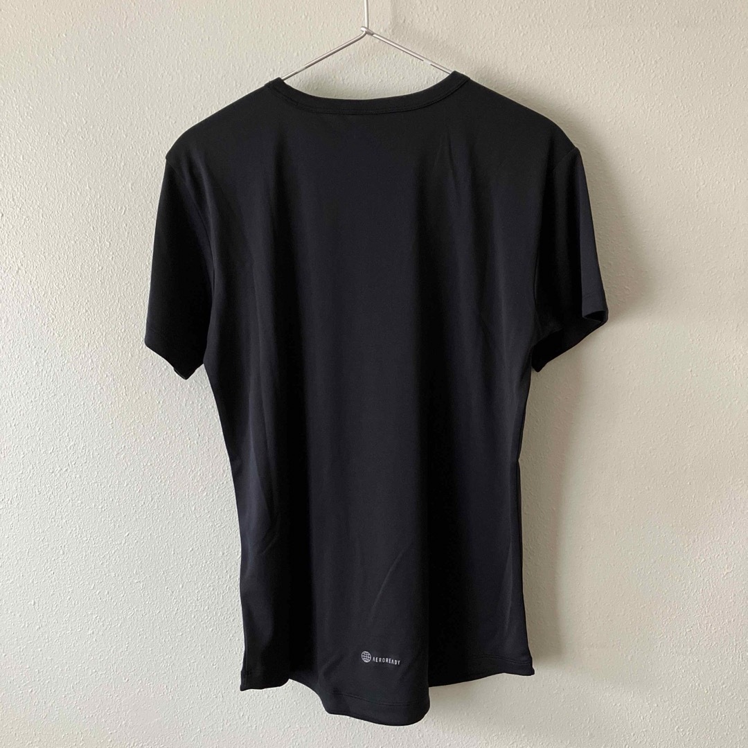 adidas(アディダス)のadidas アディダス ルーズフィット 半袖Tシャツ（L）吸汗速乾 レディースのトップス(Tシャツ(半袖/袖なし))の商品写真