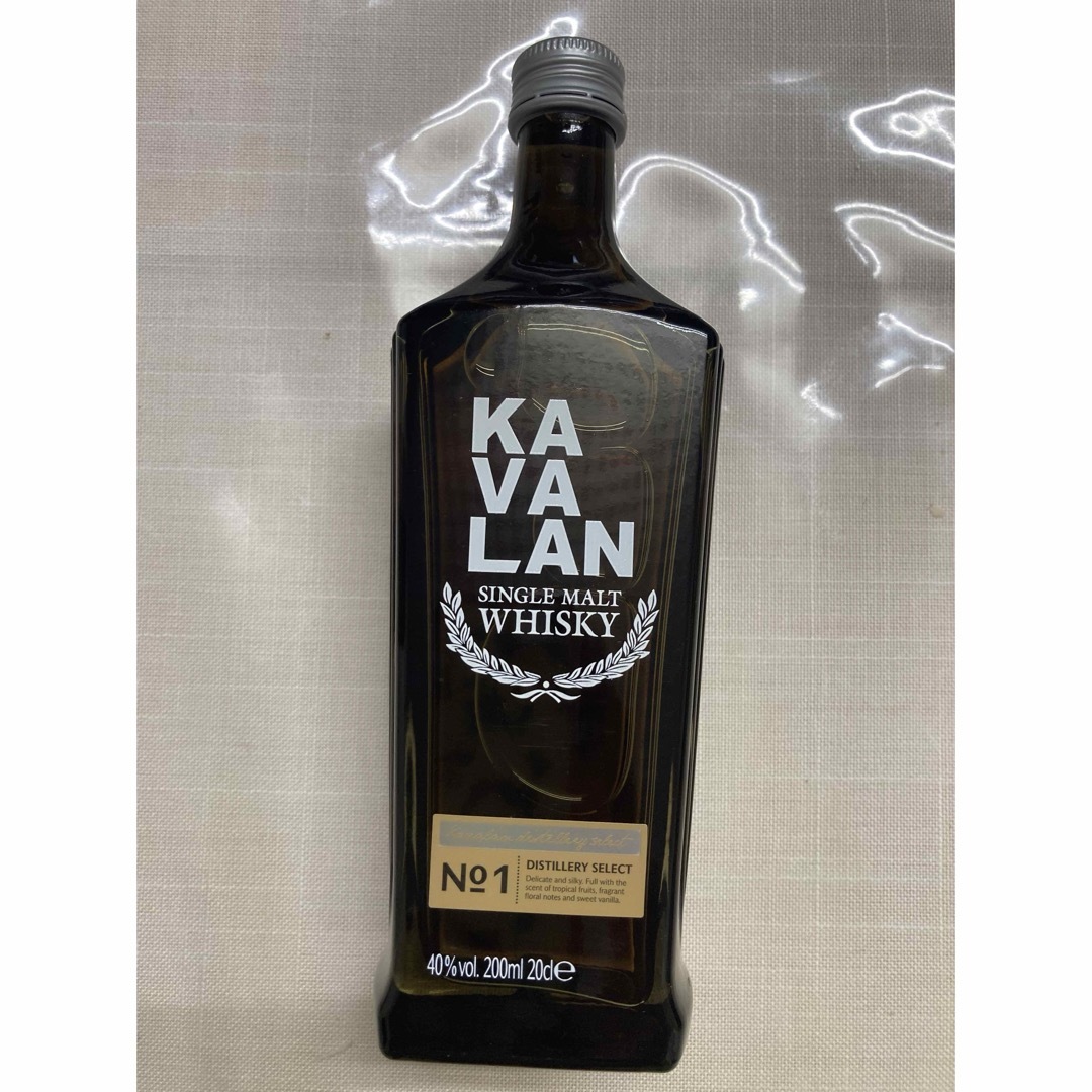 カバラン ディスティラリーセレクトNo1 200ml KAVALAN の通販 by カバラン ディスティラリーセレクトNo1 200ml KAVALAN の通販 by