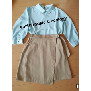 アースミュージックアンドエコロジー(earth music & ecology)の美品　ミニスカート　ベージュ(ミニスカート)