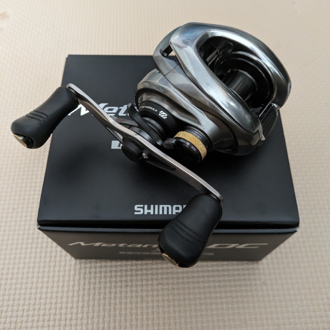 SHIMANO(シマノ)のシマノ リール 15メタニウムDC XG LEFT スポーツ/アウトドアのフィッシング(リール)の商品写真