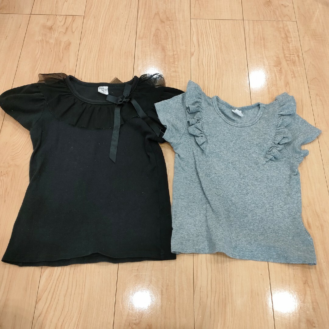 Bee(ビー)のBee 2枚セット キッズ/ベビー/マタニティのキッズ服女の子用(90cm~)(Tシャツ/カットソー)の商品写真