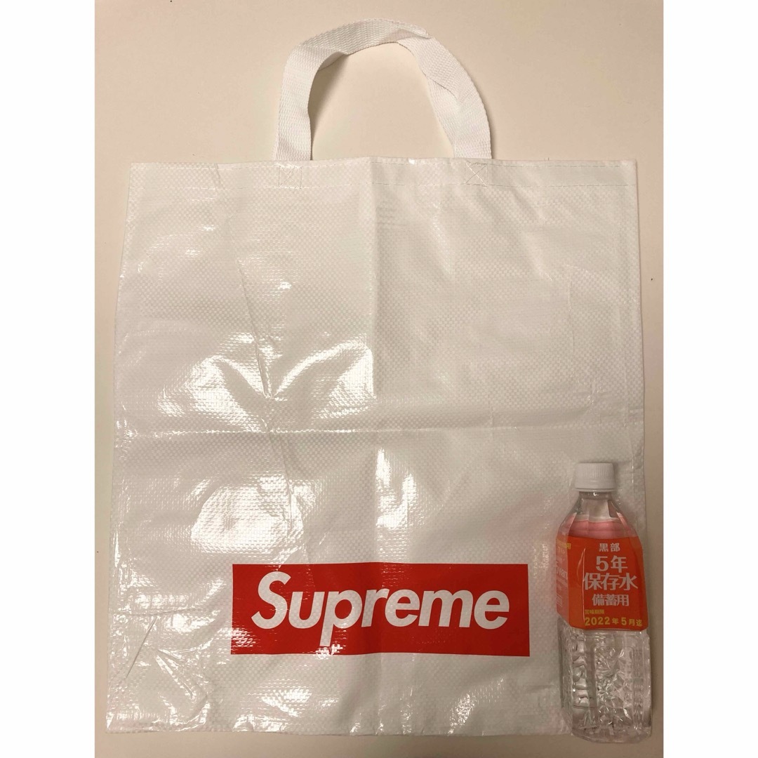 Supreme(シュプリーム)の【3枚】新品 2024SS supreme ショッパー 中 メンズのファッション小物(その他)の商品写真