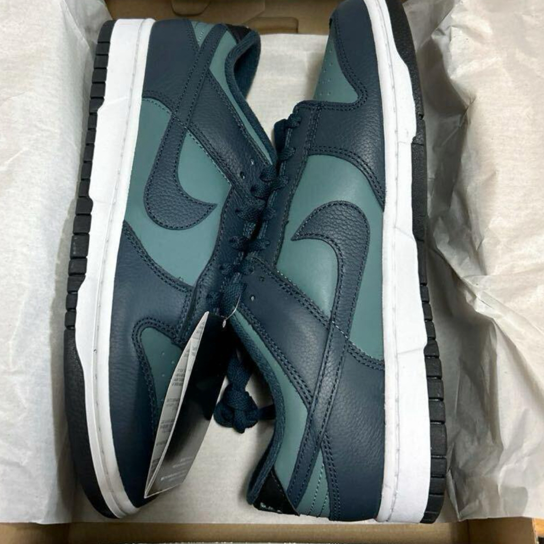 NIKE(ナイキ)のNIKE DUNK LOW RETRO Mineral Slate 28cm メンズの靴/シューズ(スニーカー)の商品写真