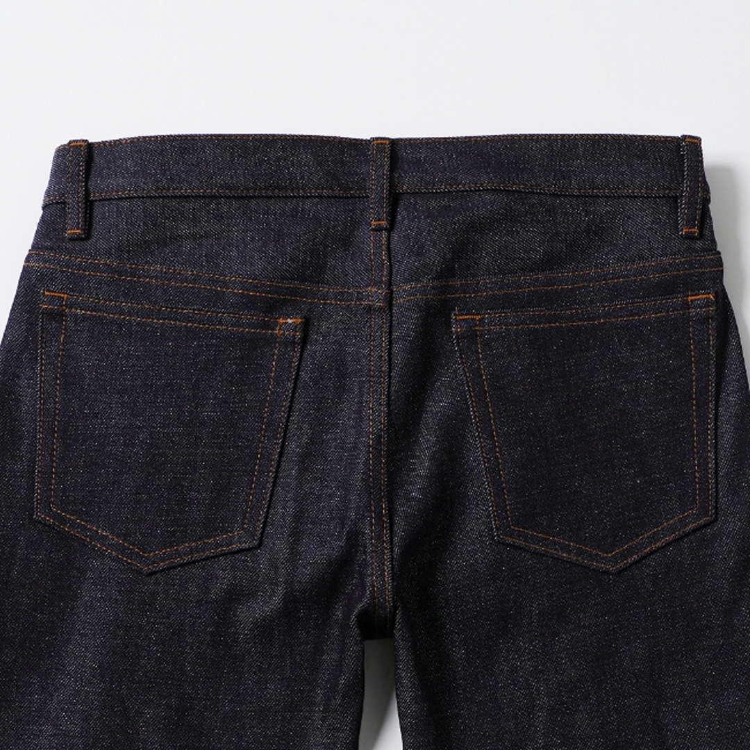 A.P.C(アーペーセー)のアーペーセー/A.P.C. パンツ アパレル メンズ PETIT STANDARD/プチスタンダード デニムパンツ INDIGO M09002-CODBS-IAI _0410ff メンズのパンツ(デニム/ジーンズ)の商品写真