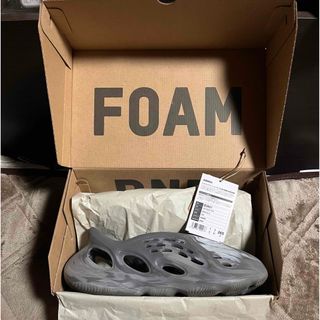 イージー(YEEZY（adidas）)のYeezy Foam Runner "MX Granite"(サンダル)