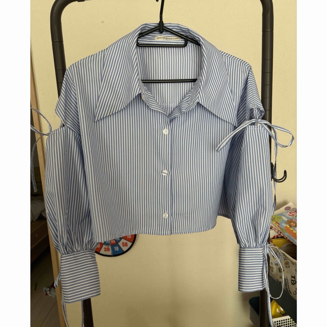 ストライプシャツ ショート丈  レディースのトップス(シャツ/ブラウス(長袖/七分))の商品写真