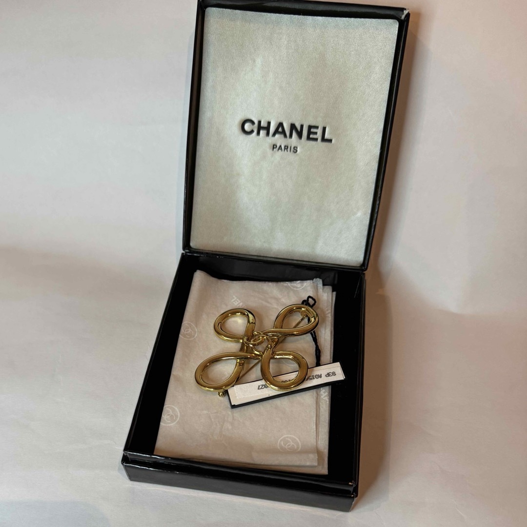 CHANEL(シャネル)のシャネル ブローチ CHANEL アンティーク  レディースのアクセサリー(ブローチ/コサージュ)の商品写真