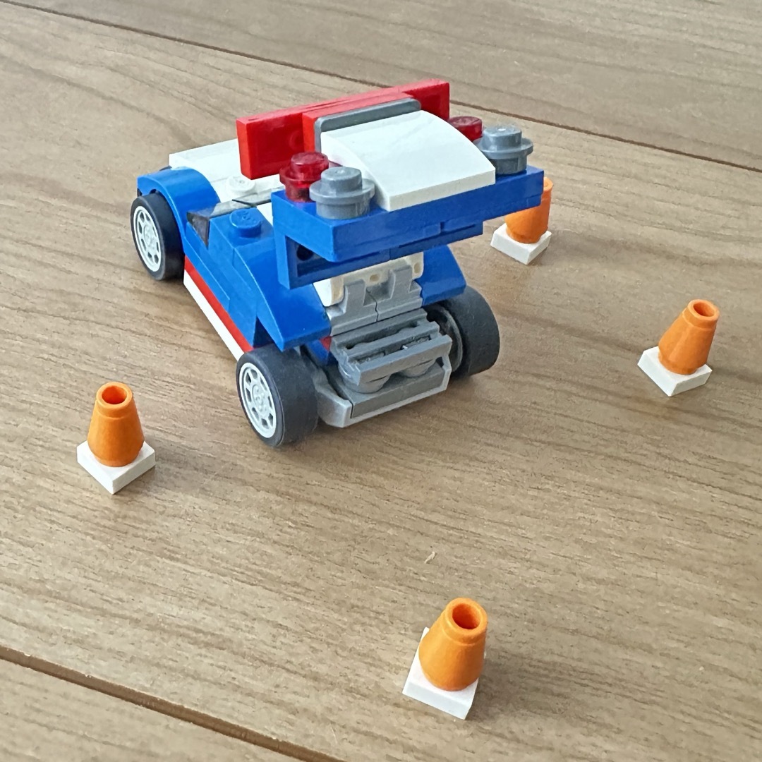 Lego(レゴ)のLEGO® Creator 31027 レースカー  ブルー　レゴ キッズ/ベビー/マタニティのおもちゃ(積み木/ブロック)の商品写真