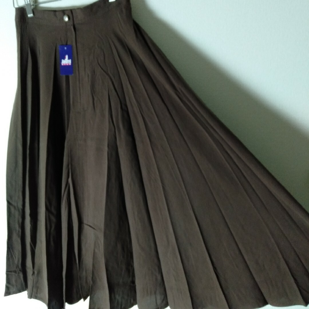 【jasmi フレアスカート M シルク 絹 ジッパー ショートパンツ付A719 レディースのスカート(ロングスカート)の商品写真