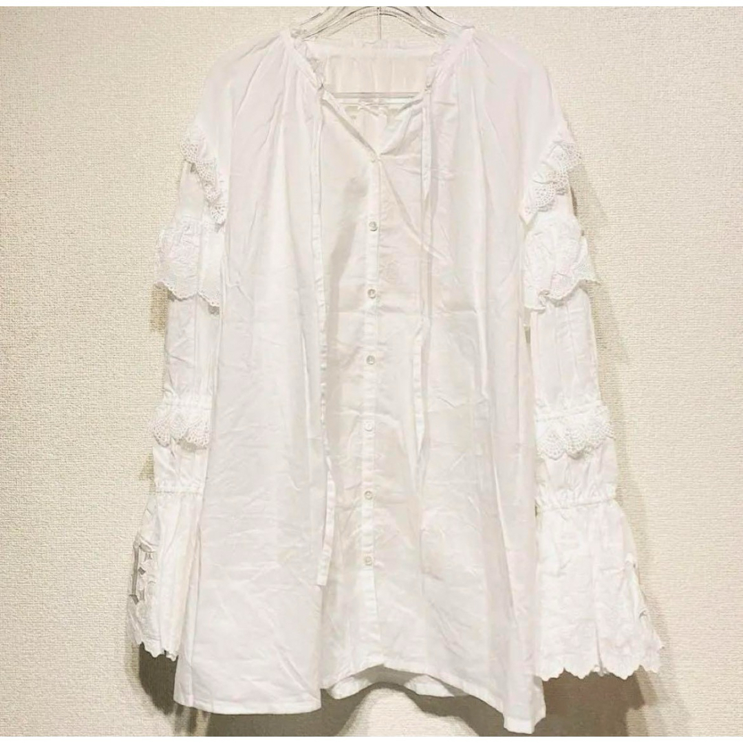 【タナカダイスケ】ホワイトラブブラウス white LOVE blouse レディースのトップス(シャツ/ブラウス(長袖/七分))の商品写真