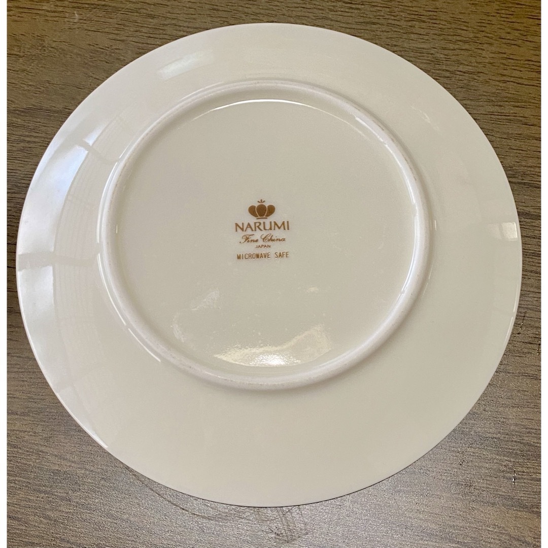 NARUMI(ナルミ)のナルミ　ケーキ皿　6枚セット　レトロ NARUMI 洋食器　中皿 インテリア/住まい/日用品のキッチン/食器(食器)の商品写真