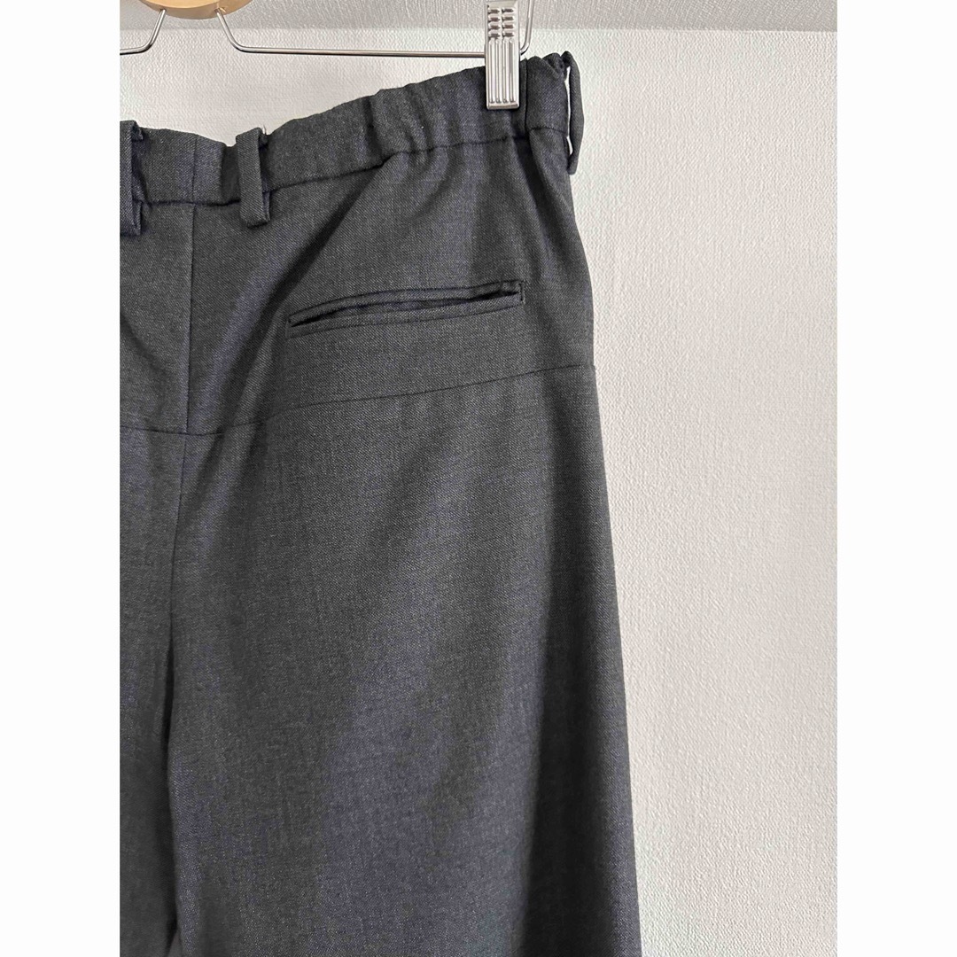 SUNSEA(サンシー)のsunsea  N.M.Thickned w/耳Cut-Off pants メンズのパンツ(スラックス)の商品写真