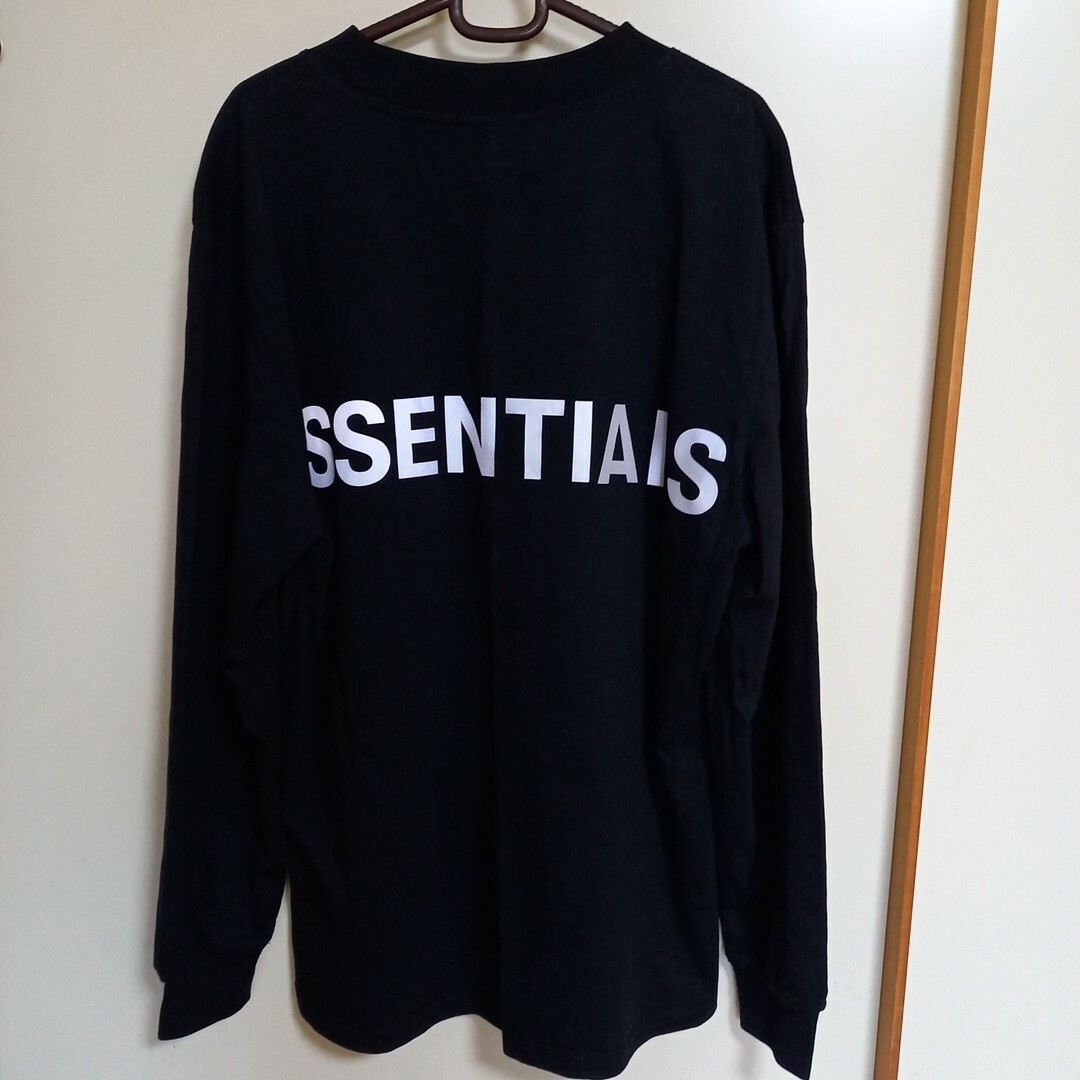 S.ESSENTIALS(エスエッセンシャルズ)のEssentials 　Sサイズ　背中反射　 長袖 Tシャツ　ブラック人気 メンズのトップス(Tシャツ/カットソー(七分/長袖))の商品写真