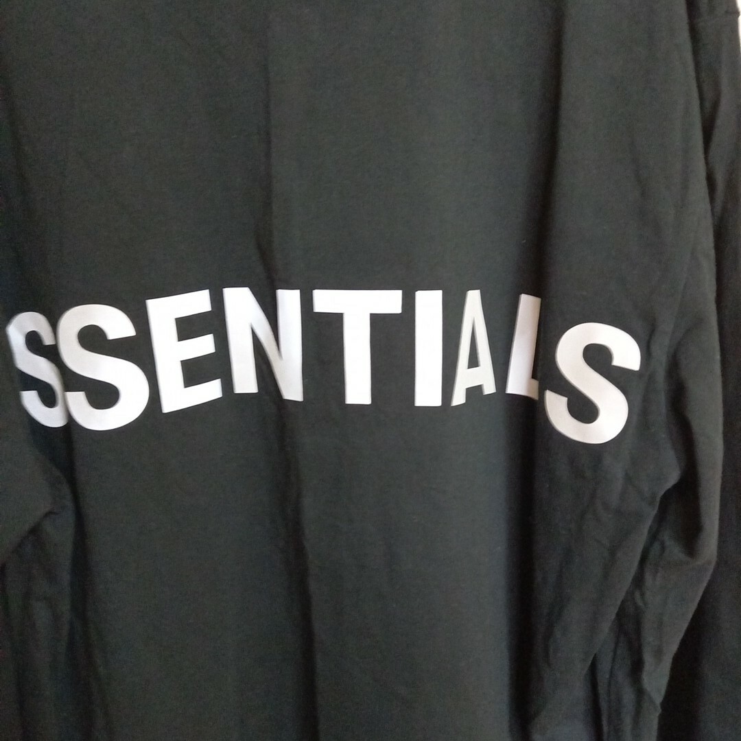 S.ESSENTIALS(エスエッセンシャルズ)のEssentials 　Sサイズ　背中反射　 長袖 Tシャツ　ブラック人気 メンズのトップス(Tシャツ/カットソー(七分/長袖))の商品写真