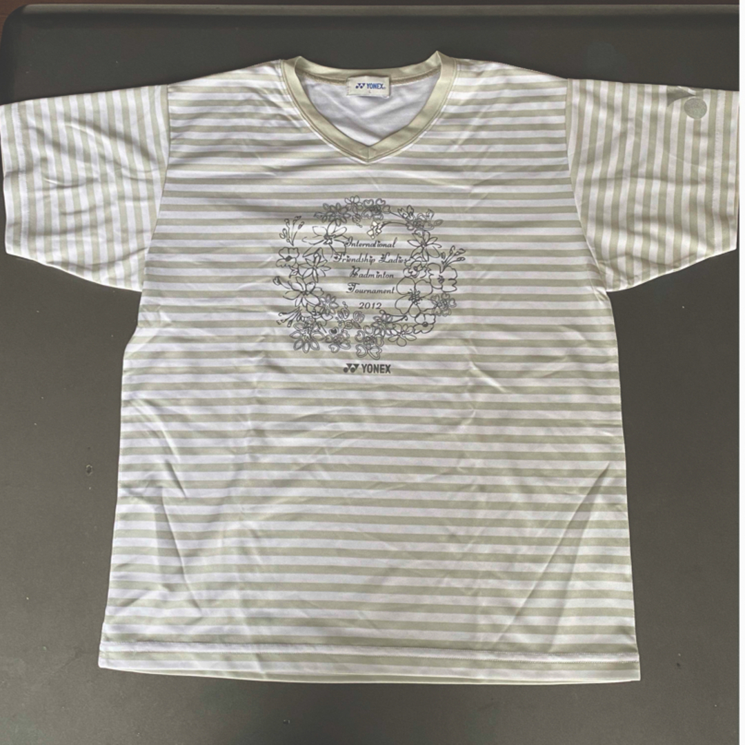 YONEX(ヨネックス)のYONEX Lサイズシャツ レディースのトップス(Tシャツ(半袖/袖なし))の商品写真