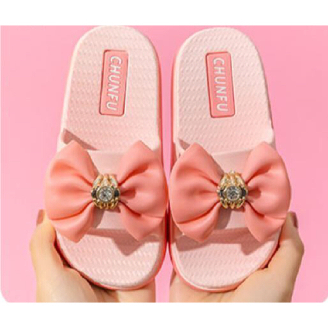 【新品】 サンダル 18cmリボン ピンク 海 プール 女の子 ✴︎ キッズ/ベビー/マタニティのキッズ靴/シューズ(15cm~)(サンダル)の商品写真
