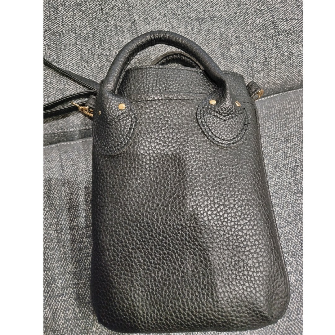 YOUNG&OLSEN(ヤングアンドオルセン)のYOUNG＆OLSEN◇スマホショルダーBAG BLACK　黒 レディースのバッグ(ショルダーバッグ)の商品写真