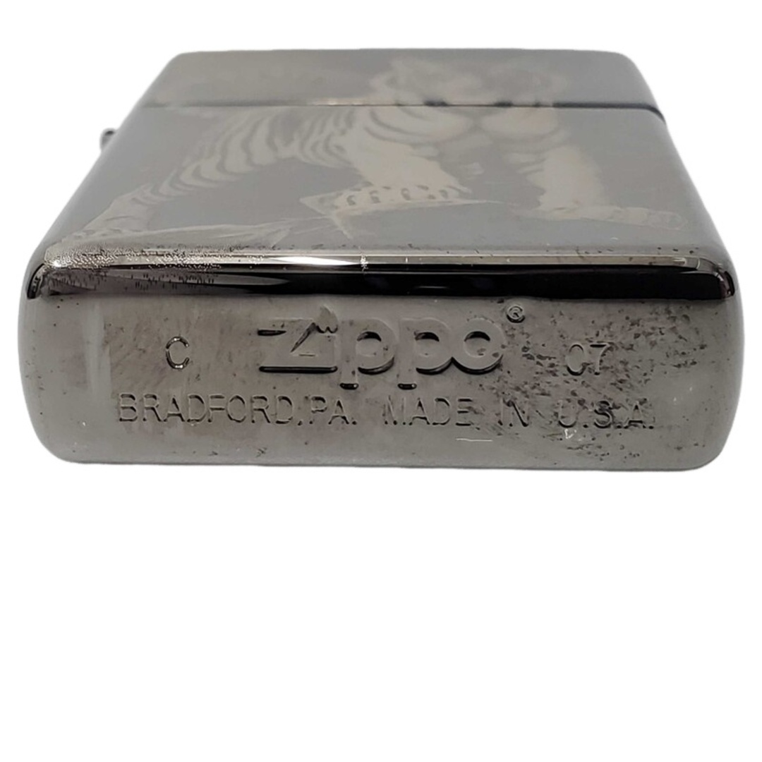 ZIPPO(ジッポー)のZIPPO ジッポー 虎 ガンメタリック 中古美品 喫煙具 ライター タバコグッズ タイガー 32404K362 メンズのファッション小物(タバコグッズ)の商品写真