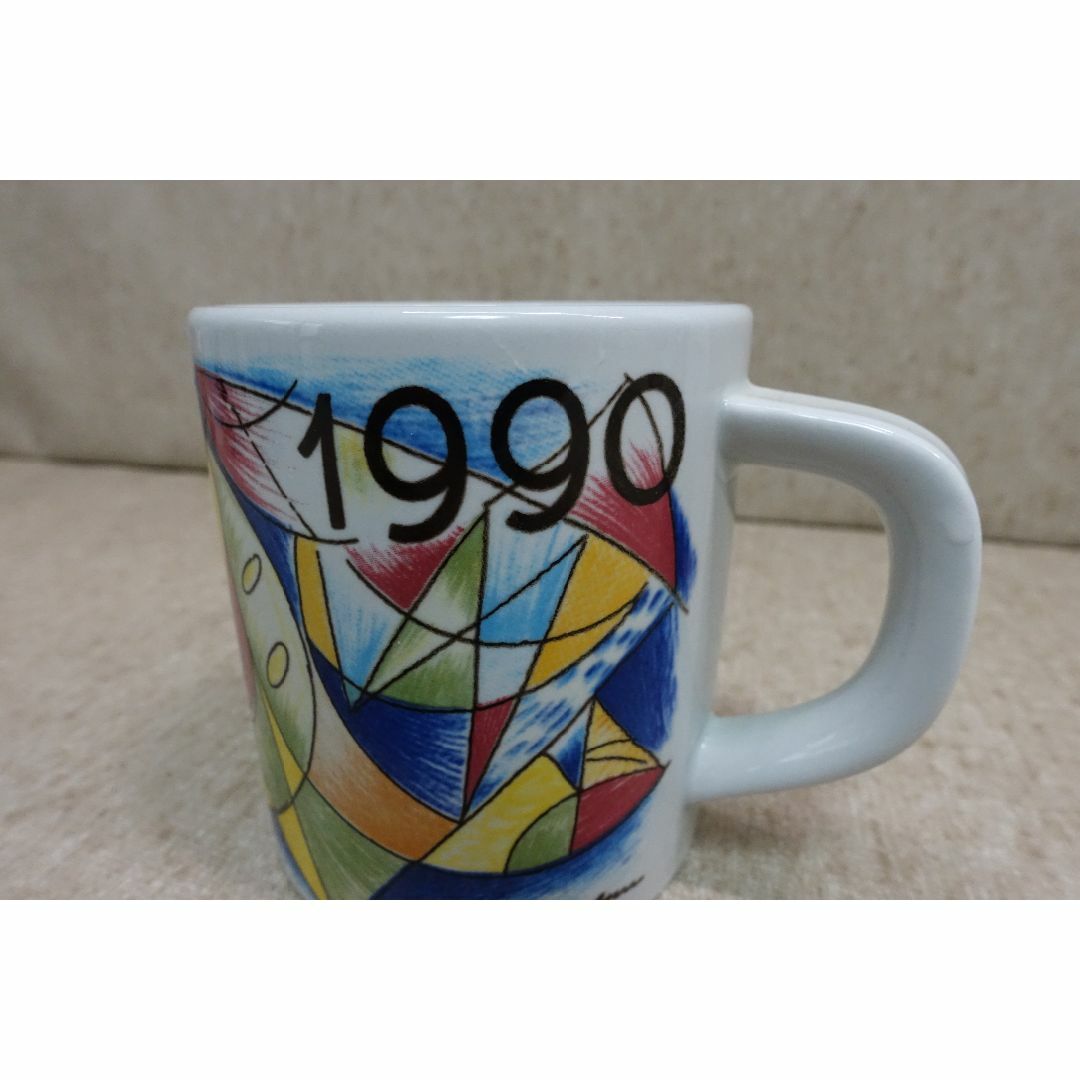 ROYAL COPENHAGEN(ロイヤルコペンハーゲン)の１９９０年 ロイヤルコペンハーゲン マグカップ Small サイズ エンタメ/ホビーの美術品/アンティーク(陶芸)の商品写真