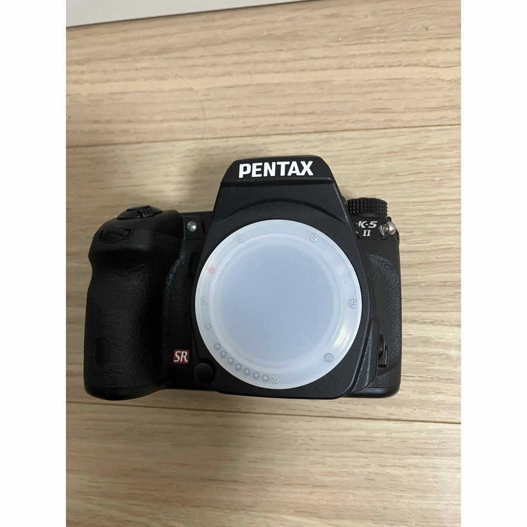 PENTAX(ペンタックス)のPENTAX K5-Ⅱボディ（撮影ショット 5,102枚）、レンズ2本セット スマホ/家電/カメラのカメラ(デジタル一眼)の商品写真