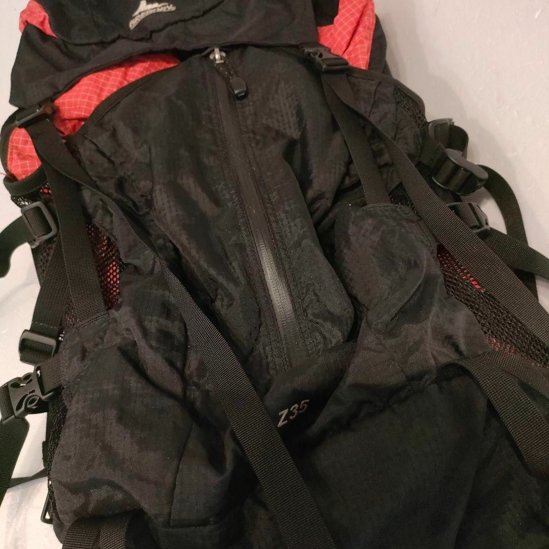 Gregory(グレゴリー)のGREGORY グレゴリーZ35　S 旧ロゴ　リュック　バックパック　赤×黒 メンズのバッグ(バッグパック/リュック)の商品写真