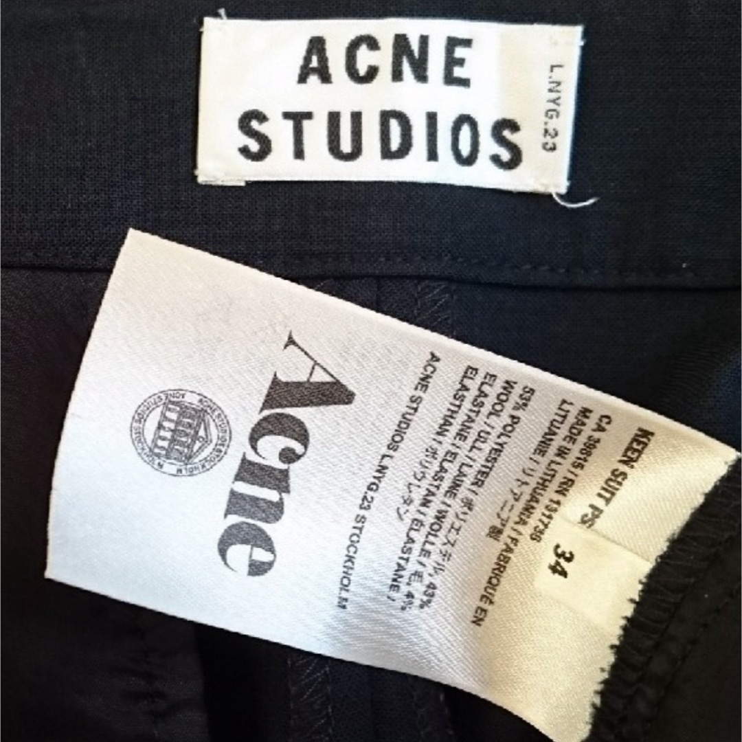 ACNE(アクネ)のAcne studios ハーフパンツ　34 レディースのパンツ(ハーフパンツ)の商品写真