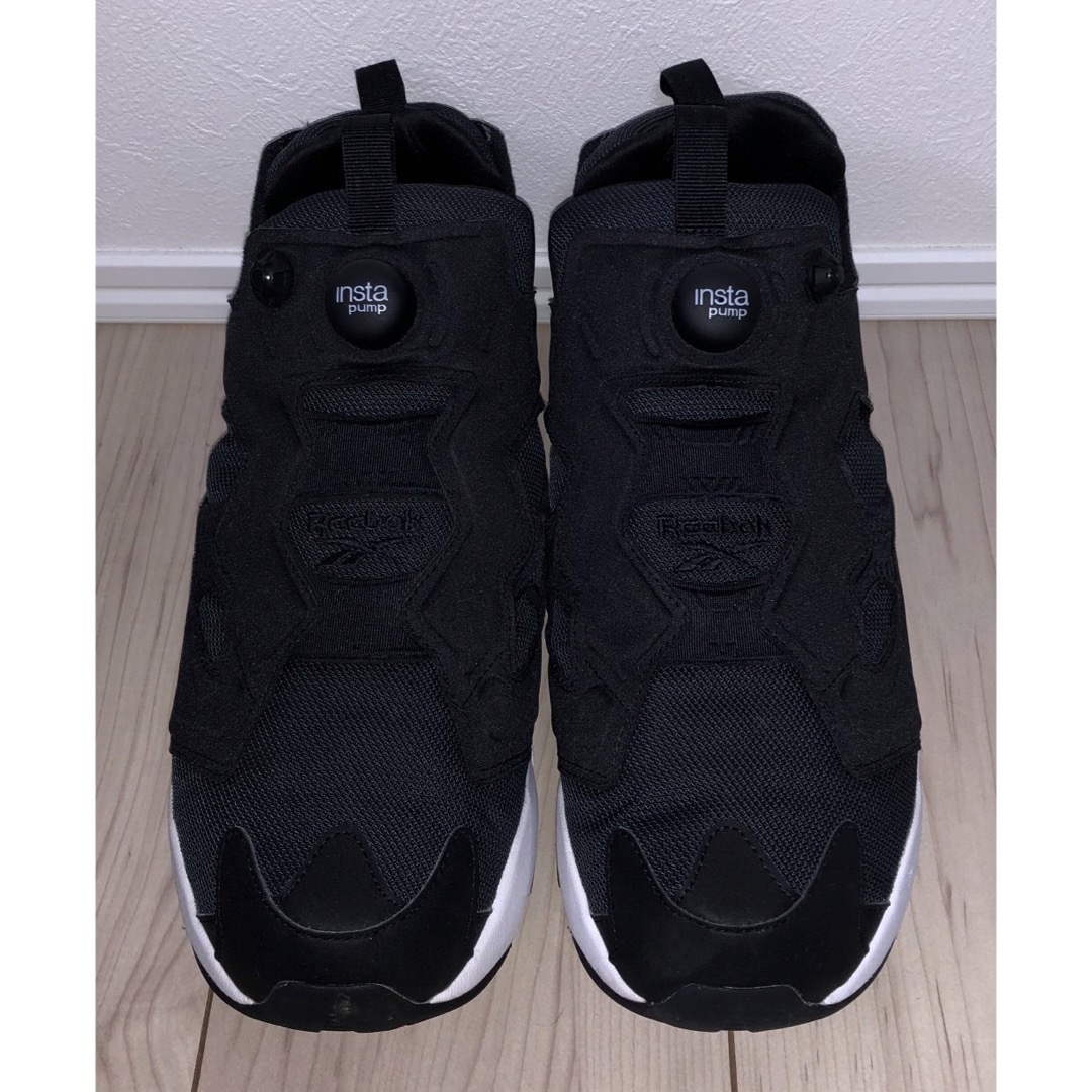 Reebok(リーボック)の30cm 良品 REEBOK INSTA PUMP FURY OG 黒 ブラック メンズの靴/シューズ(スニーカー)の商品写真