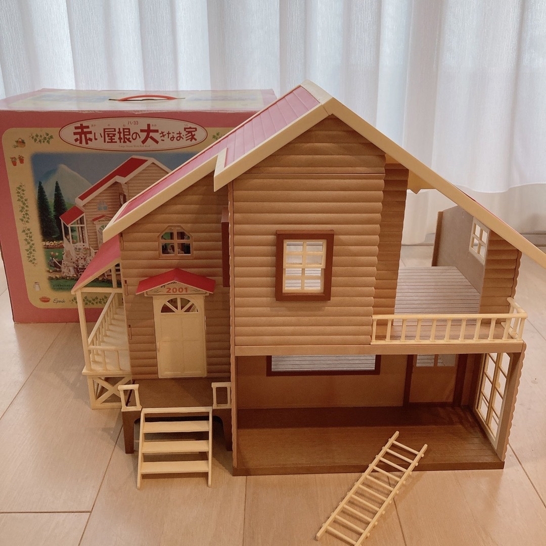 シルバニアファミリー(シルバニアファミリー)のシルバニア　赤い屋根の大きなお家 エンタメ/ホビーのおもちゃ/ぬいぐるみ(キャラクターグッズ)の商品写真