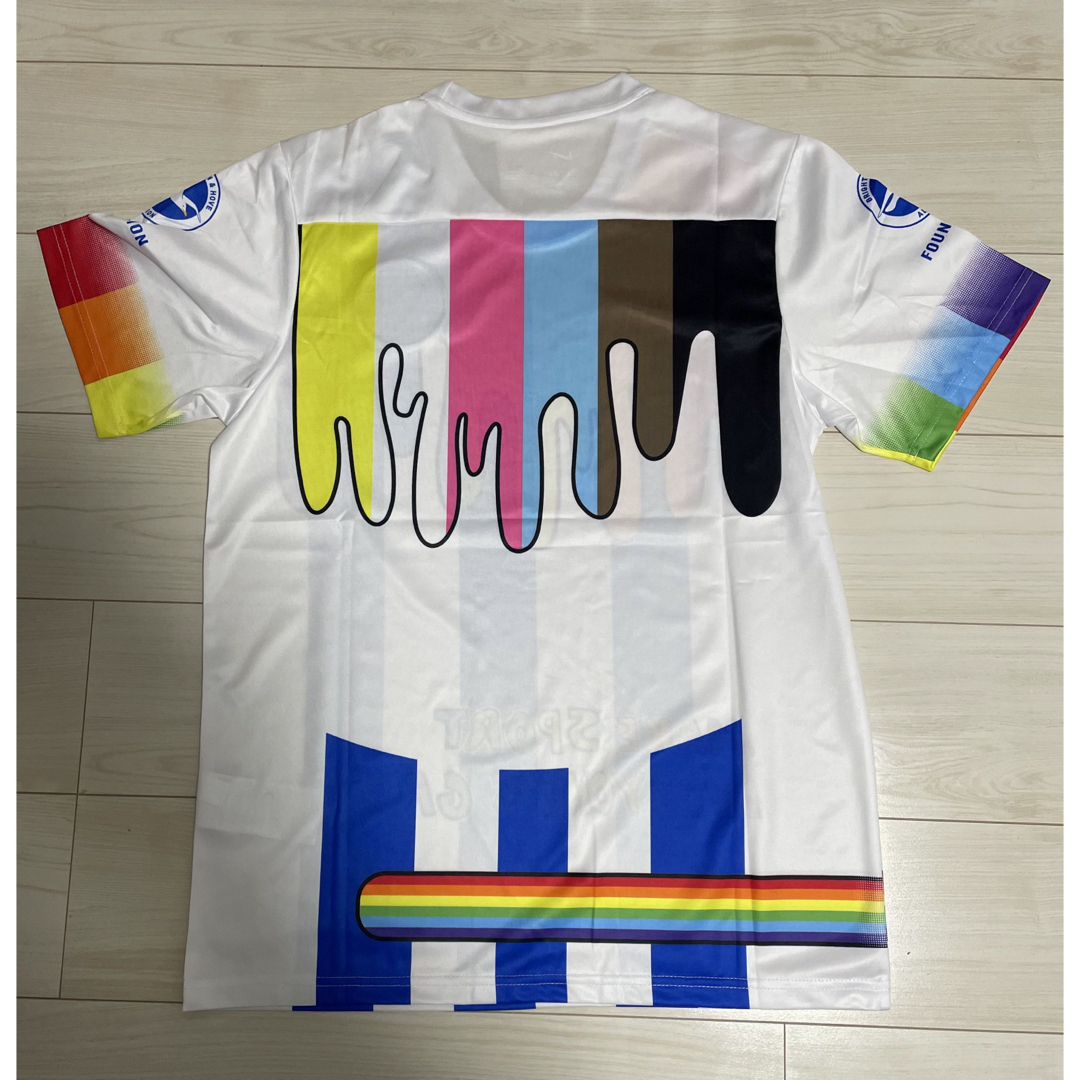 ブライトン　三苫薫　Brighton RainbowLaces サッカーシャツ スポーツ/アウトドアのサッカー/フットサル(ウェア)の商品写真