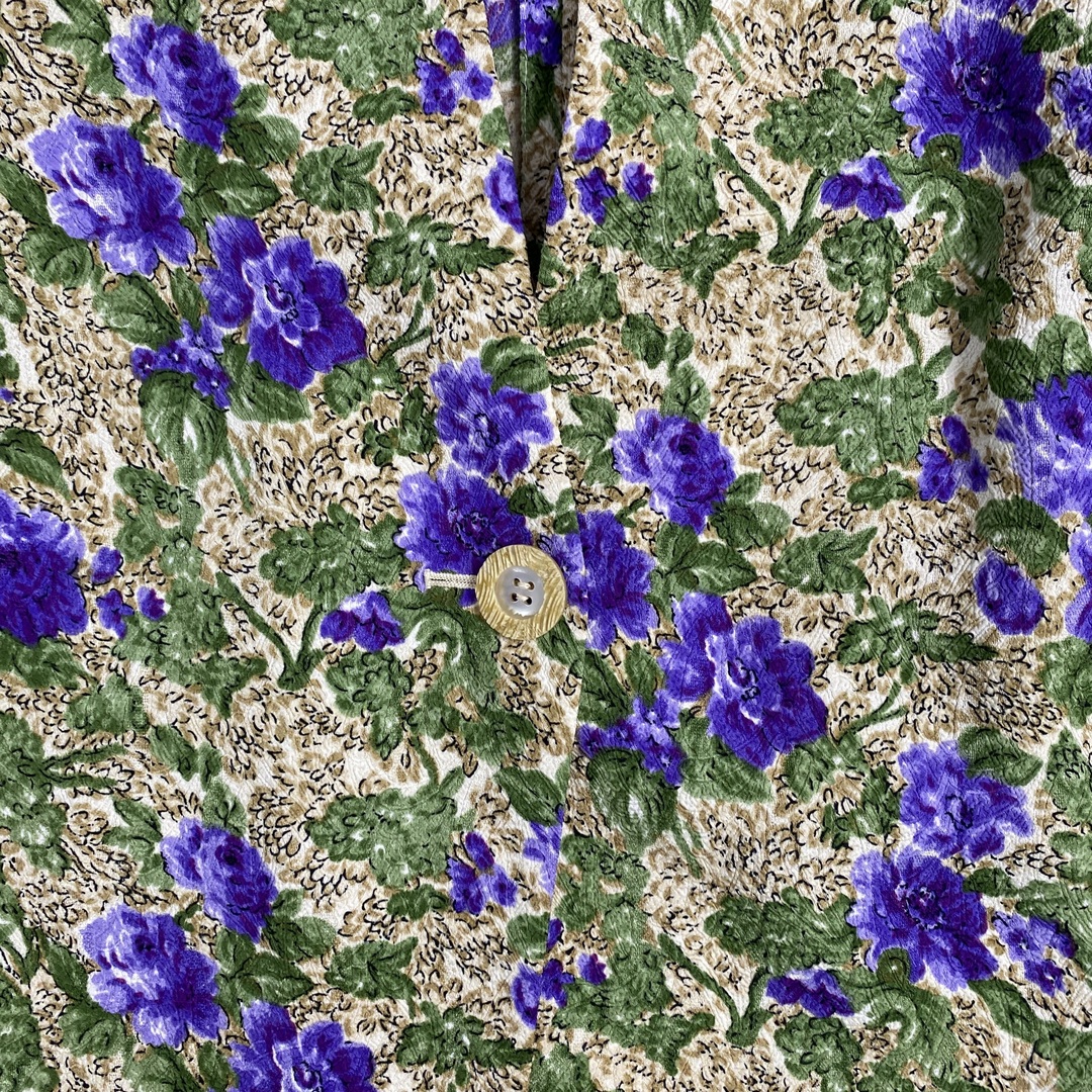 ヴィンテージ　ノーカラージャケット　花柄　しわ加工　上品　11サイズ　紫　緑 レディースのジャケット/アウター(ノーカラージャケット)の商品写真