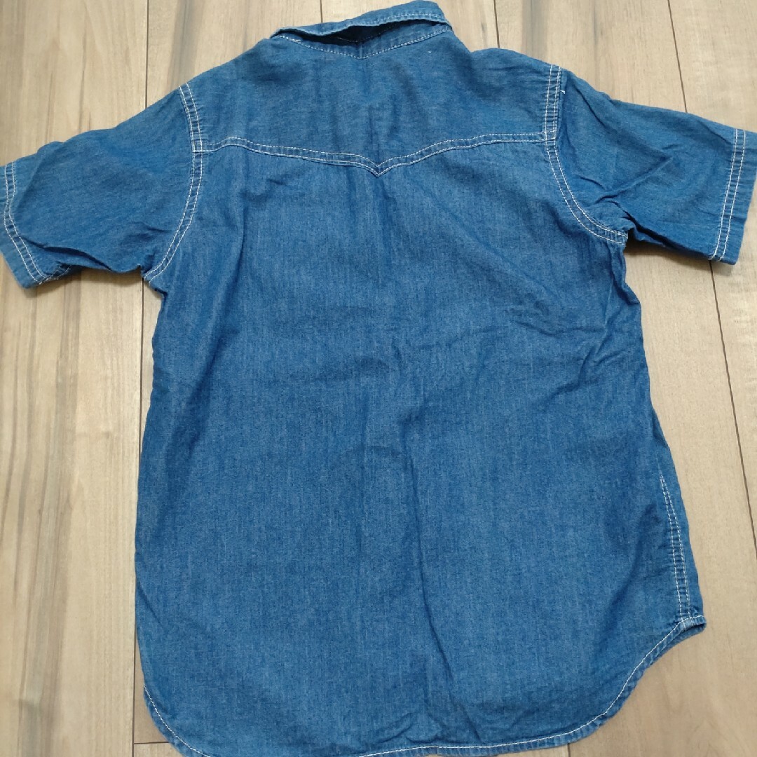 GU(ジーユー)のシャツ　140　GU キッズ/ベビー/マタニティのキッズ服男の子用(90cm~)(ブラウス)の商品写真