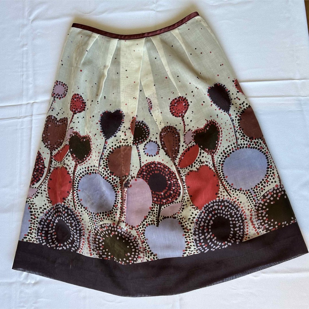 膝丈ギャザースカート レディースのスカート(ひざ丈スカート)の商品写真