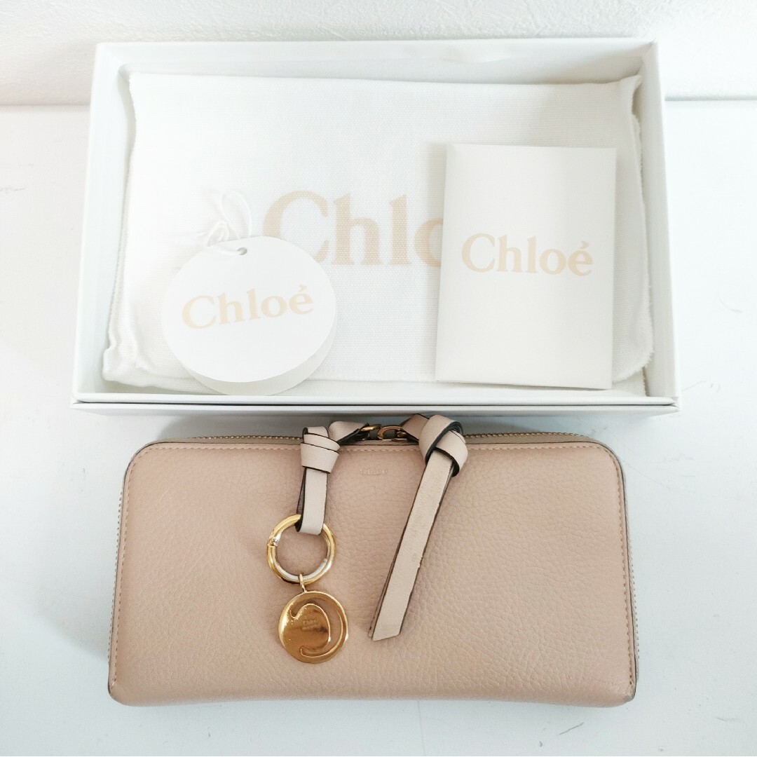 Chloe(クロエ)のクロエ(Chloe)　ラウンドファスナー長財布 レディースのファッション小物(財布)の商品写真