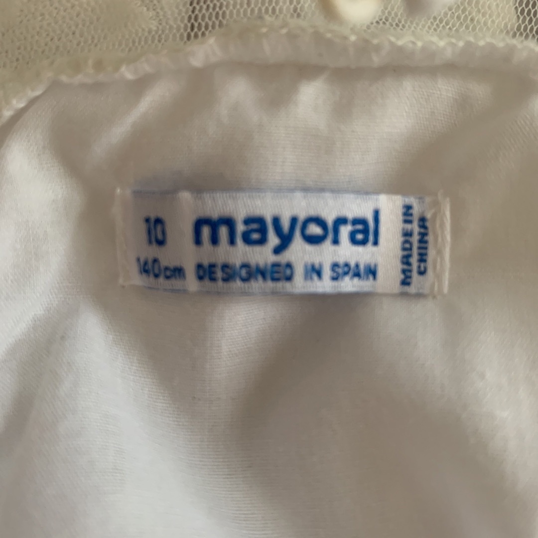 MAYORAL(マヨラル)のマヨラル　お花刺繍ワンピース　10歳 キッズ/ベビー/マタニティのキッズ服女の子用(90cm~)(ドレス/フォーマル)の商品写真