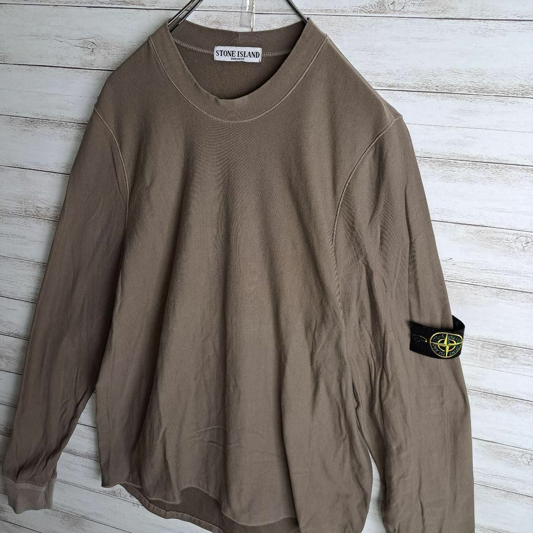 STONE ISLAND(ストーンアイランド)の【入手困難】ストーンアイランド ロングTシャツ スウェット 勲章 ワッペン ロゴ メンズのトップス(Tシャツ/カットソー(七分/長袖))の商品写真