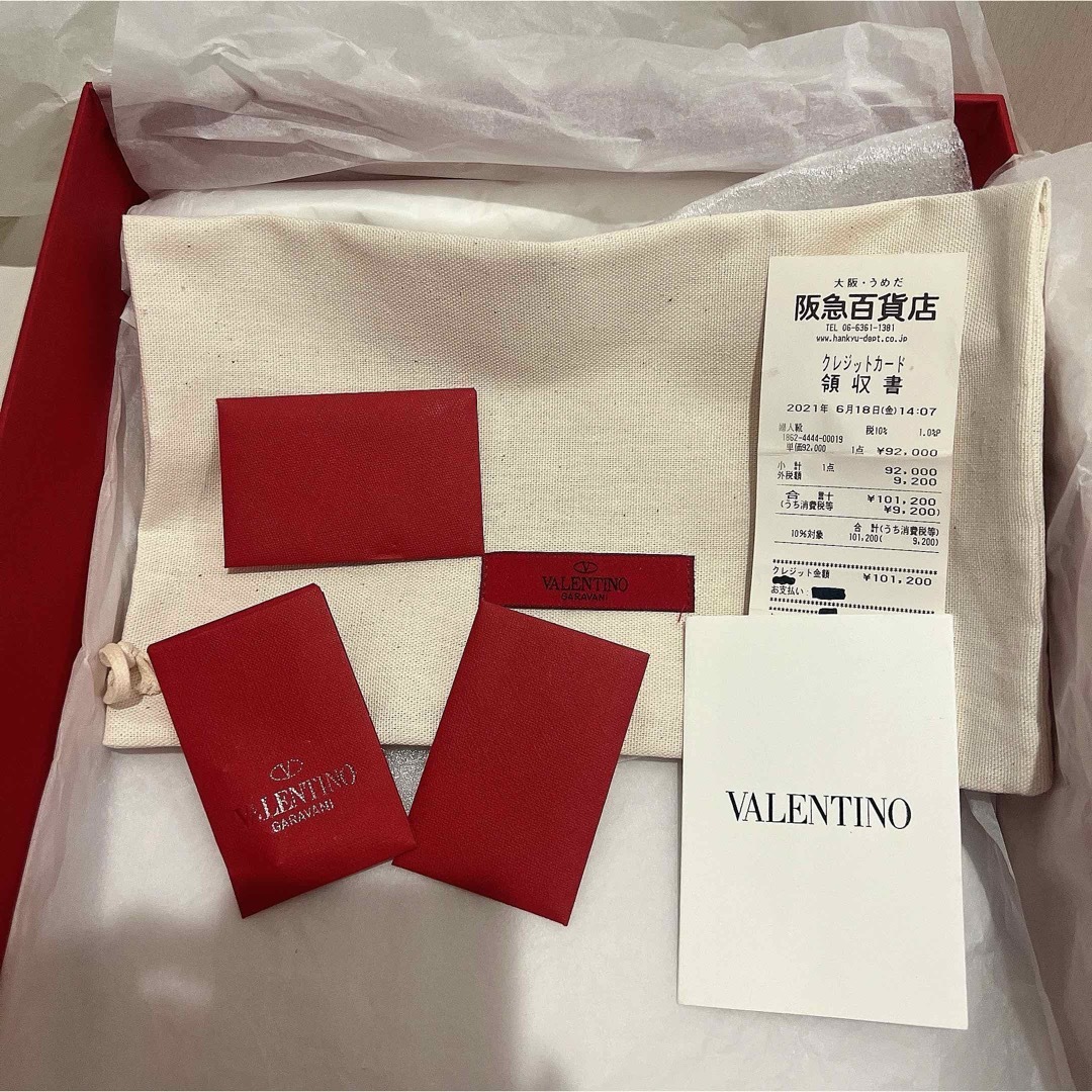 VALENTINO(ヴァレンティノ)のVALENTINO （ヴァレンティノ）　ロックスタッズウェッジソールサンダル レディースの靴/シューズ(サンダル)の商品写真