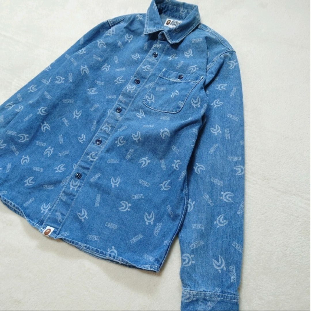 A BATHING APE(アベイシングエイプ)の希少　エイプ　shark pattern denim shirt　22SS　美品 メンズのトップス(シャツ)の商品写真