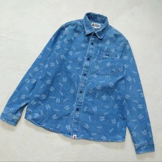 アベイシングエイプ(A BATHING APE)の希少　エイプ　shark pattern denim shirt　22SS　美品(シャツ)