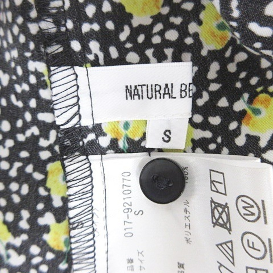 NATURAL BEAUTY BASIC(ナチュラルビューティーベーシック)のナチュラルビューティーベーシック ブラウス 五分袖 開襟衿 総柄 黒 黄 白 S レディースのトップス(その他)の商品写真