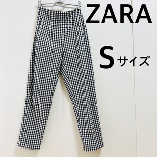 ザラ(ZARA)のZARA ザラ ハイウエストパンツ ギンガムチェック Sサイズ 黒 白(カジュアルパンツ)